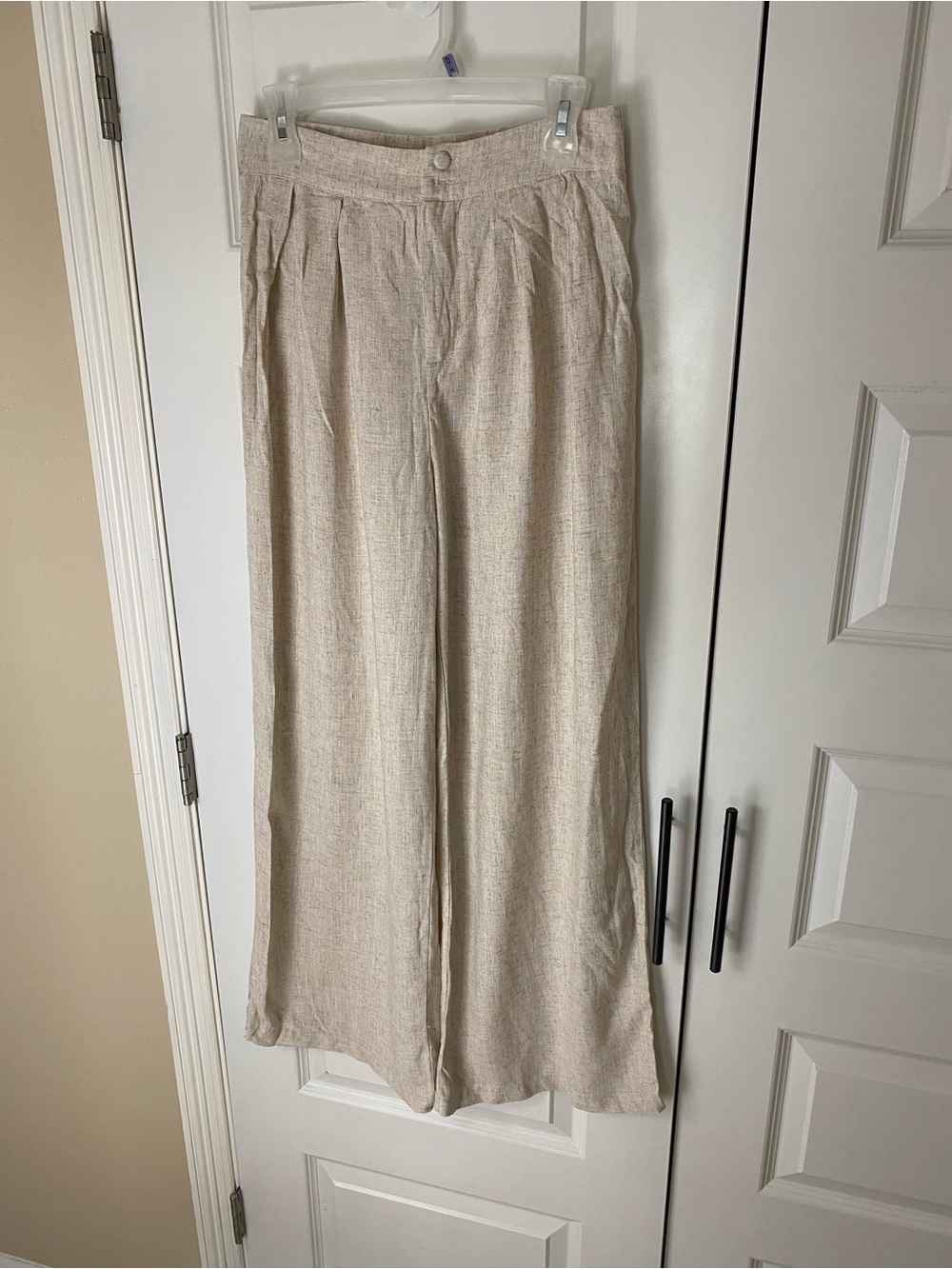 SHEIN Cream Pleated Wide-Leg Chinos